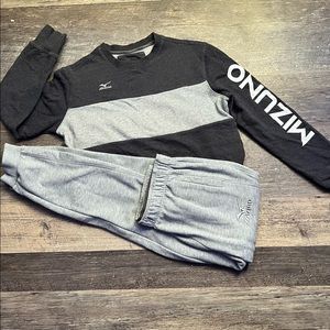 Mizuno matching jumpsuit, Size M